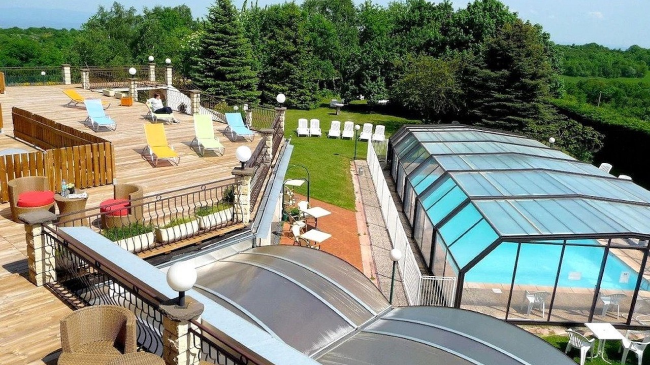 Photo of Patio Balcony in Volvic