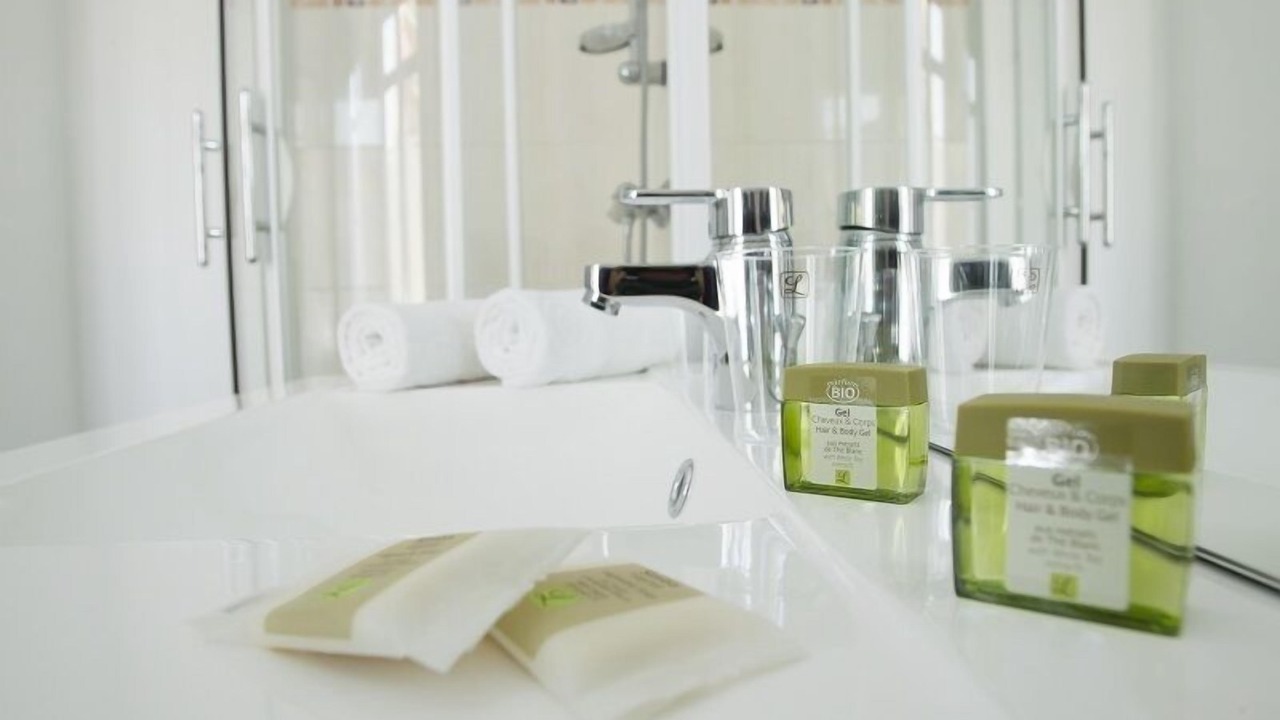 Photo of Bathroom in Albert