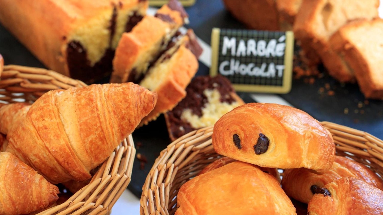 Photo of Others in Albert