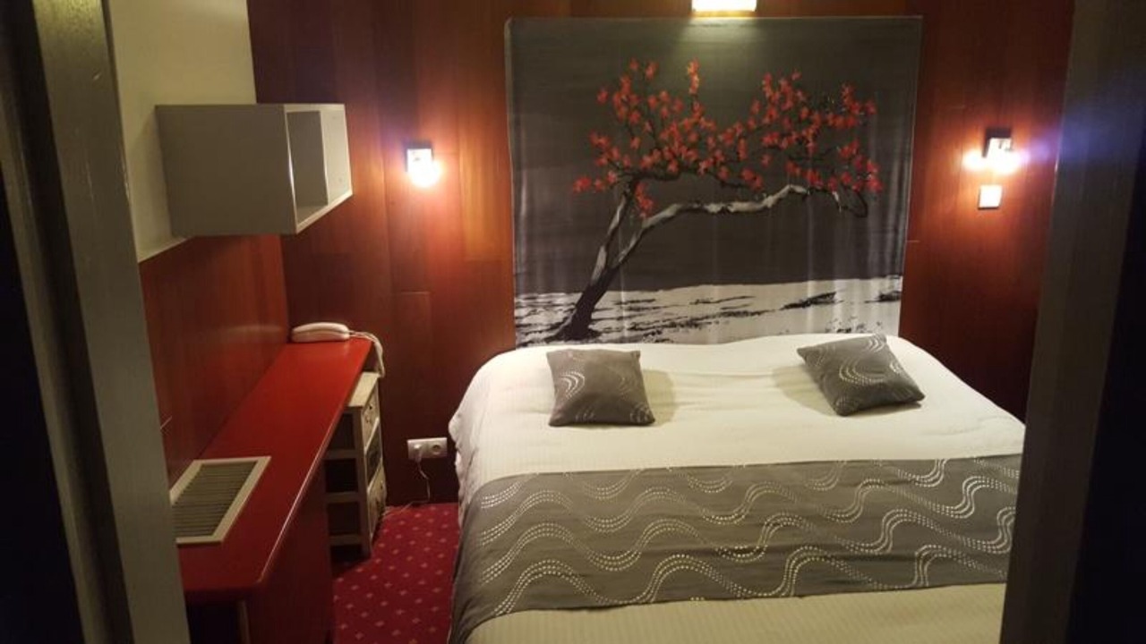 Photo of Bedroom in Langon
