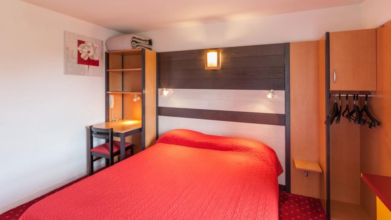 Photo of Bedroom in Langon