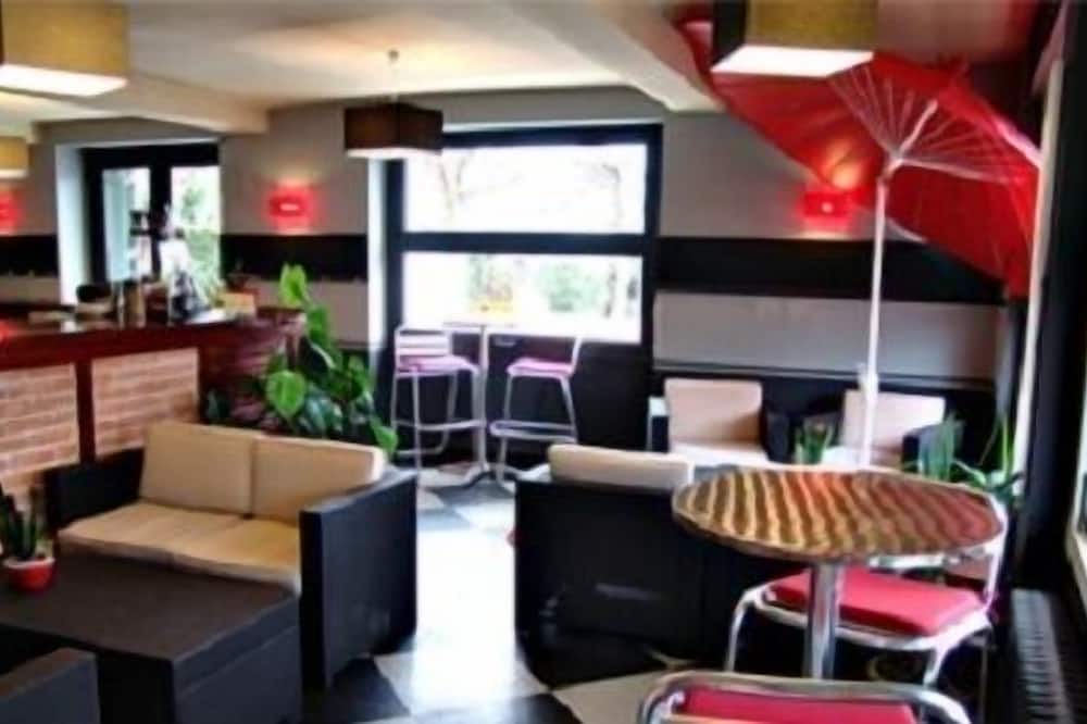 Photo of Others in Ousse