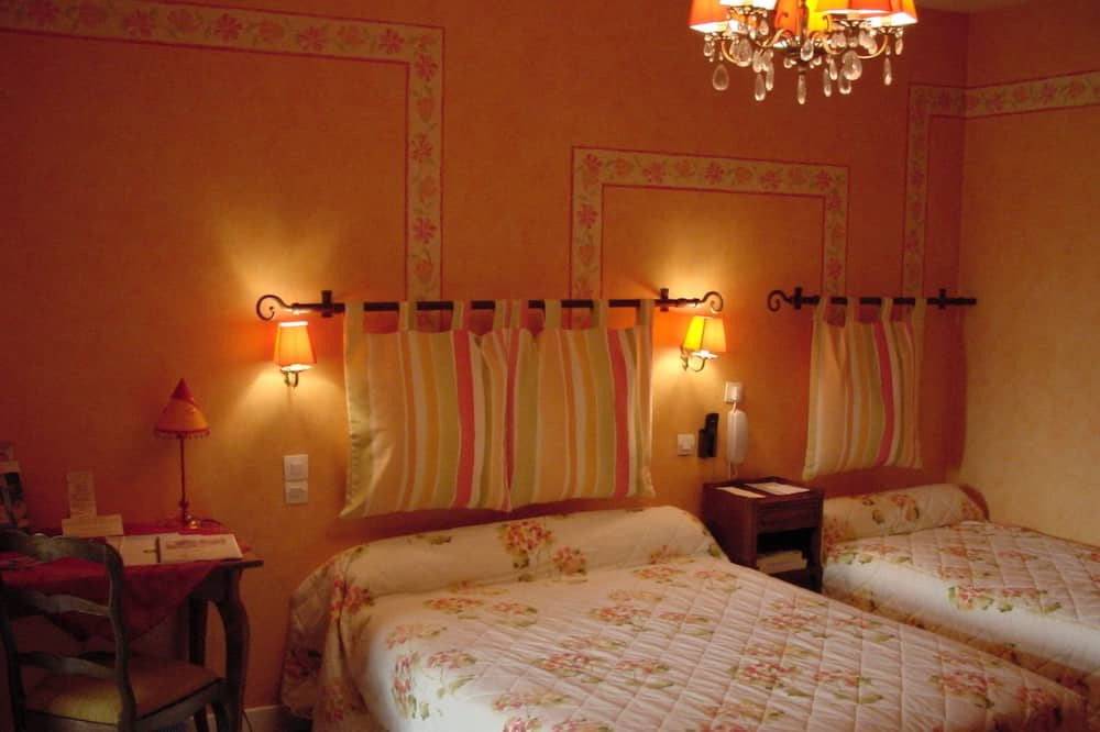 Photo of Bedroom in Ousse