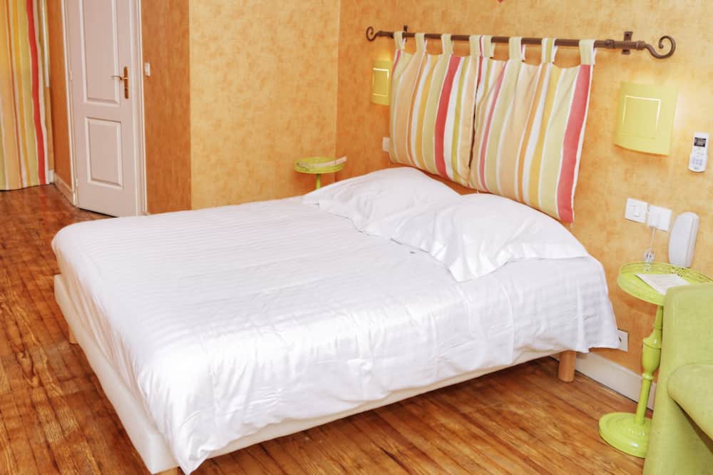 Photo of Bedroom in Ousse