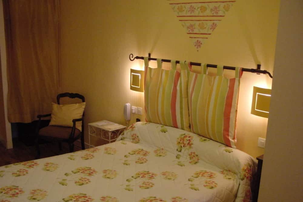 Photo of Bedroom in Ousse