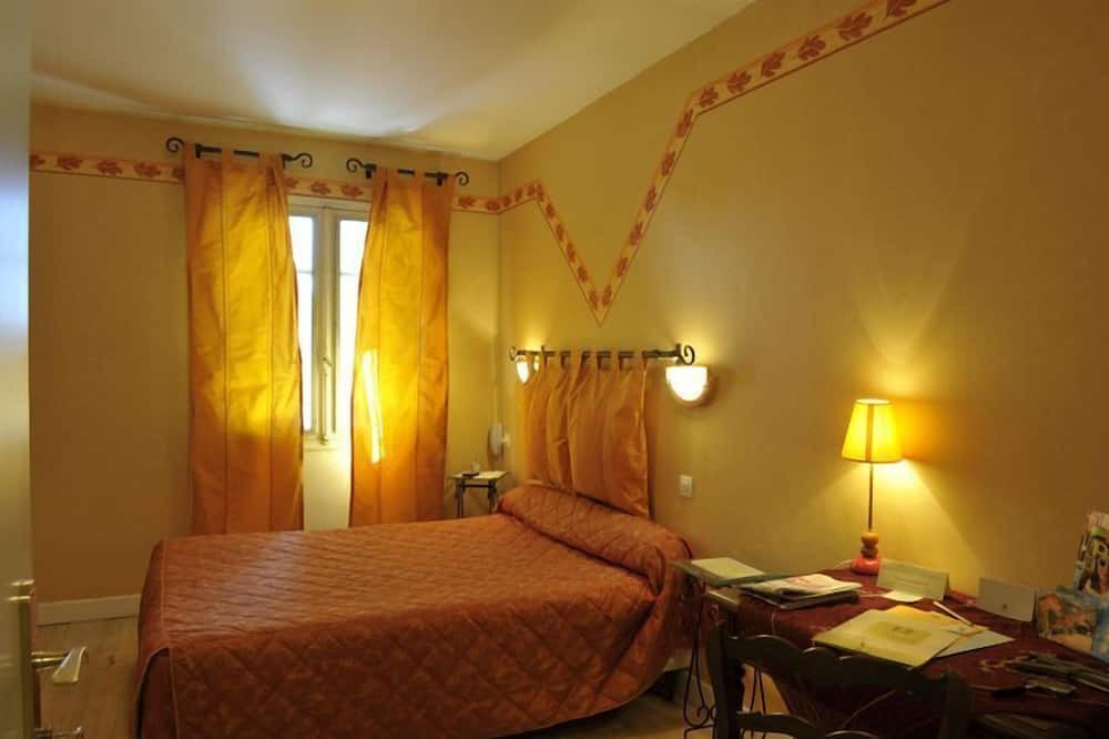 Photo of Bedroom in Ousse