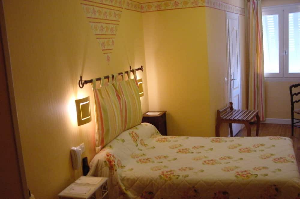 Photo of Bedroom in Ousse