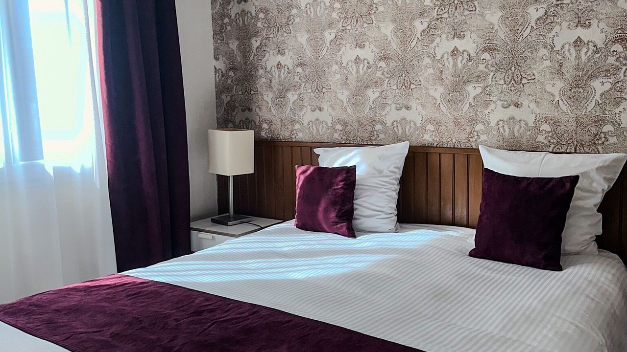 Photo of Bedroom in Lisieux