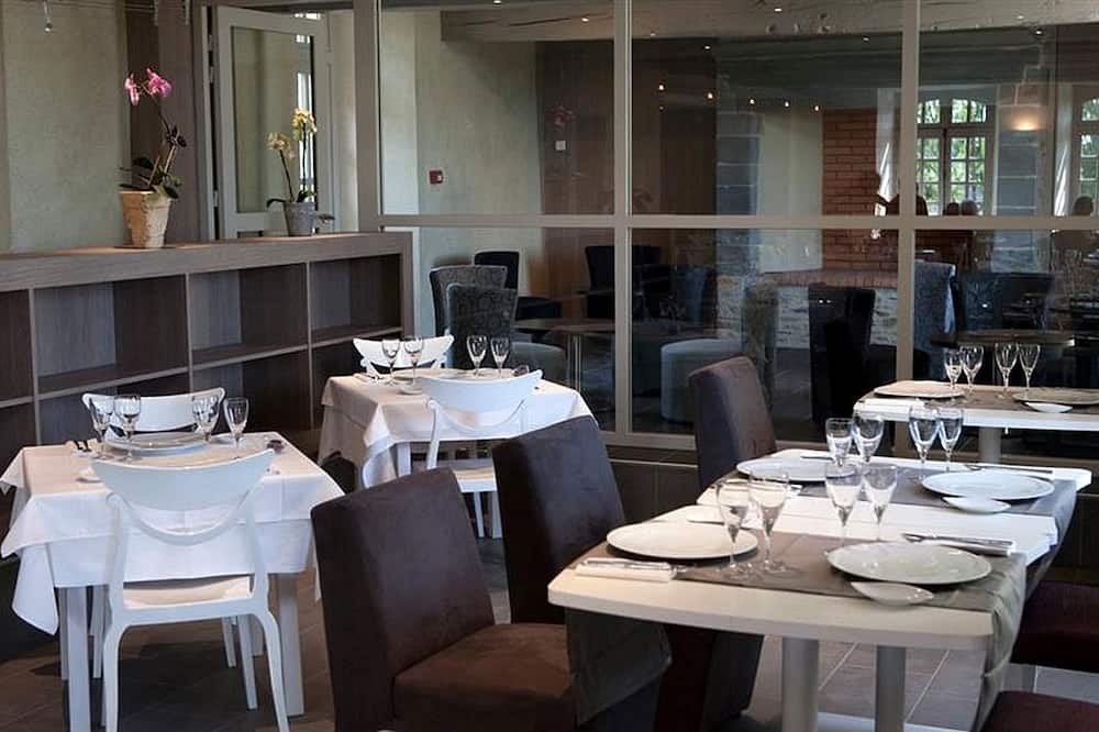 Photo of Others in Bonnoeuvre