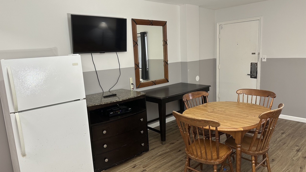 Photo of Bedroom in Seaside Heights
