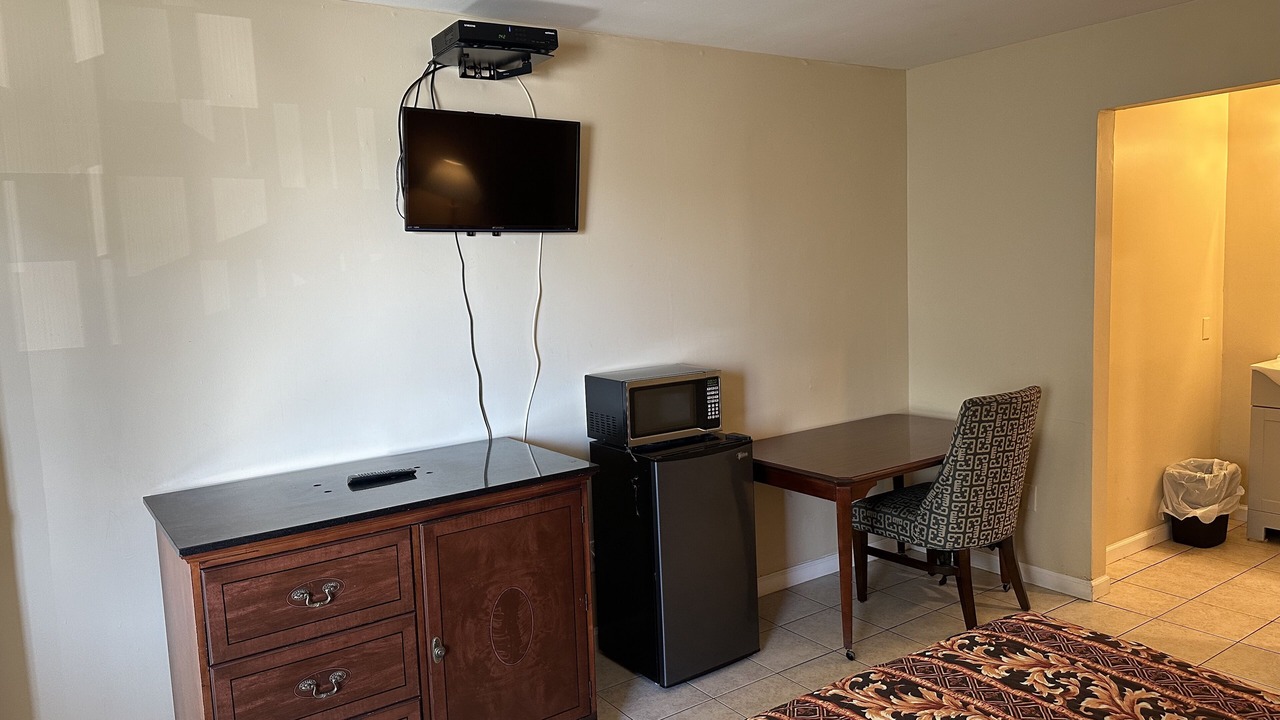 Photo of Bedroom in Seaside Heights