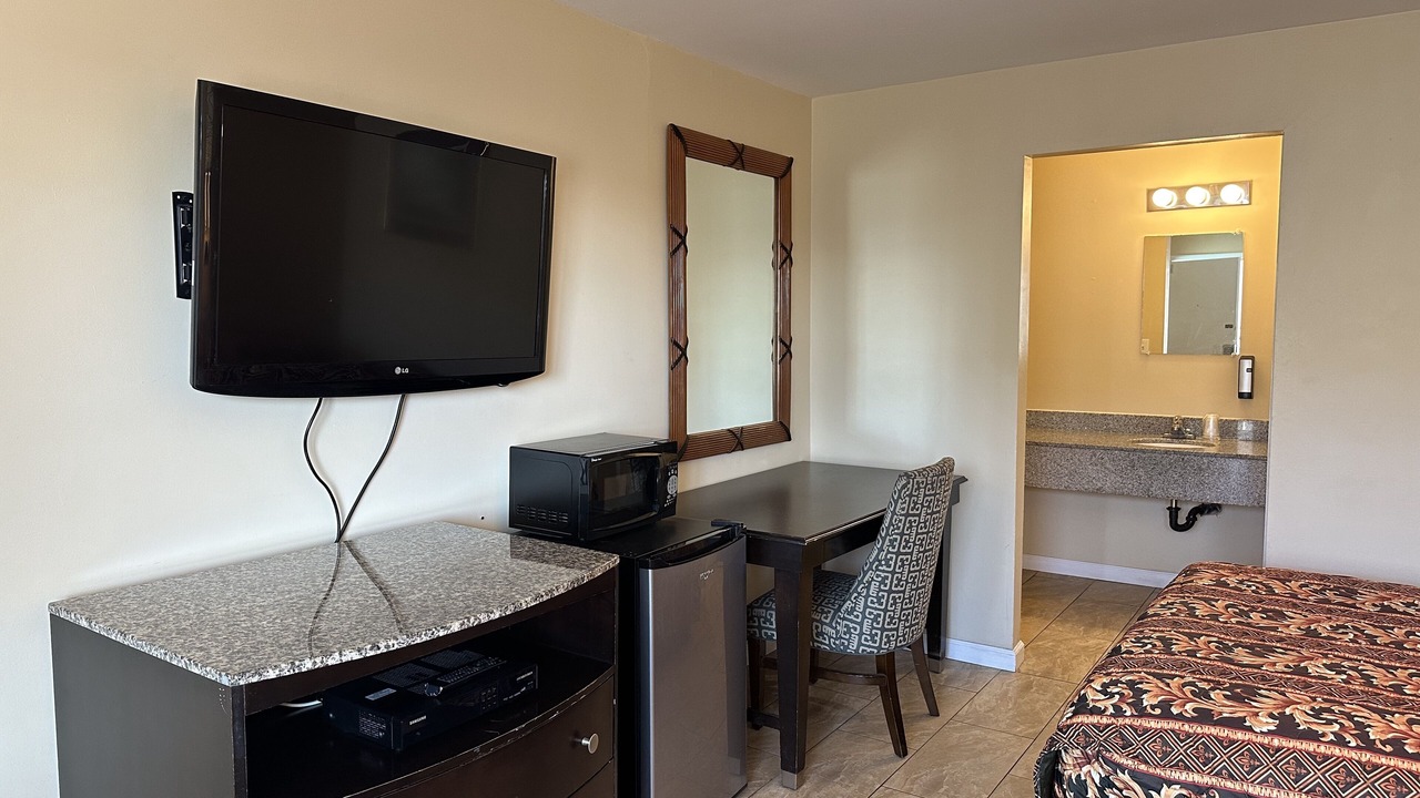 Photo of Bedroom in Seaside Heights