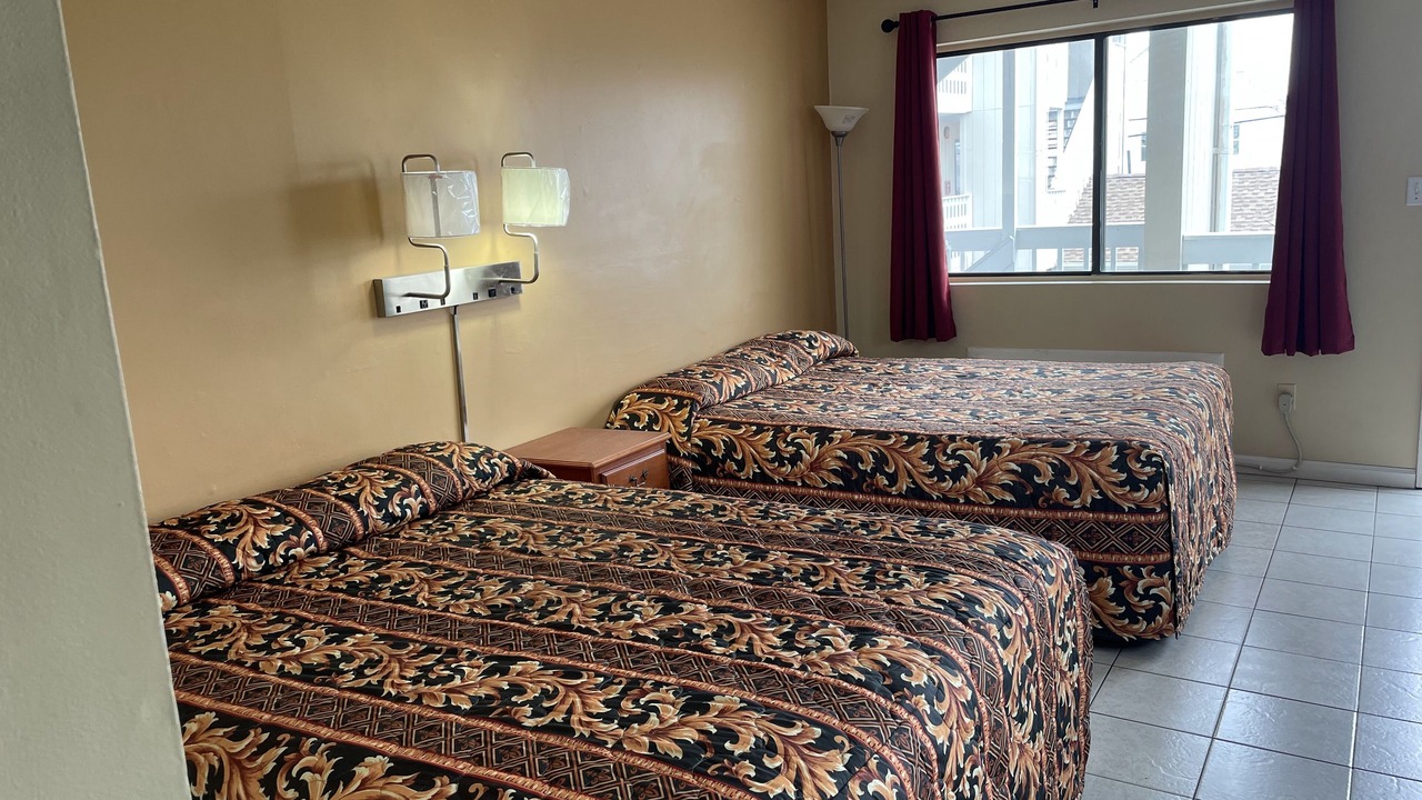 Photo of Bedroom in Seaside Heights