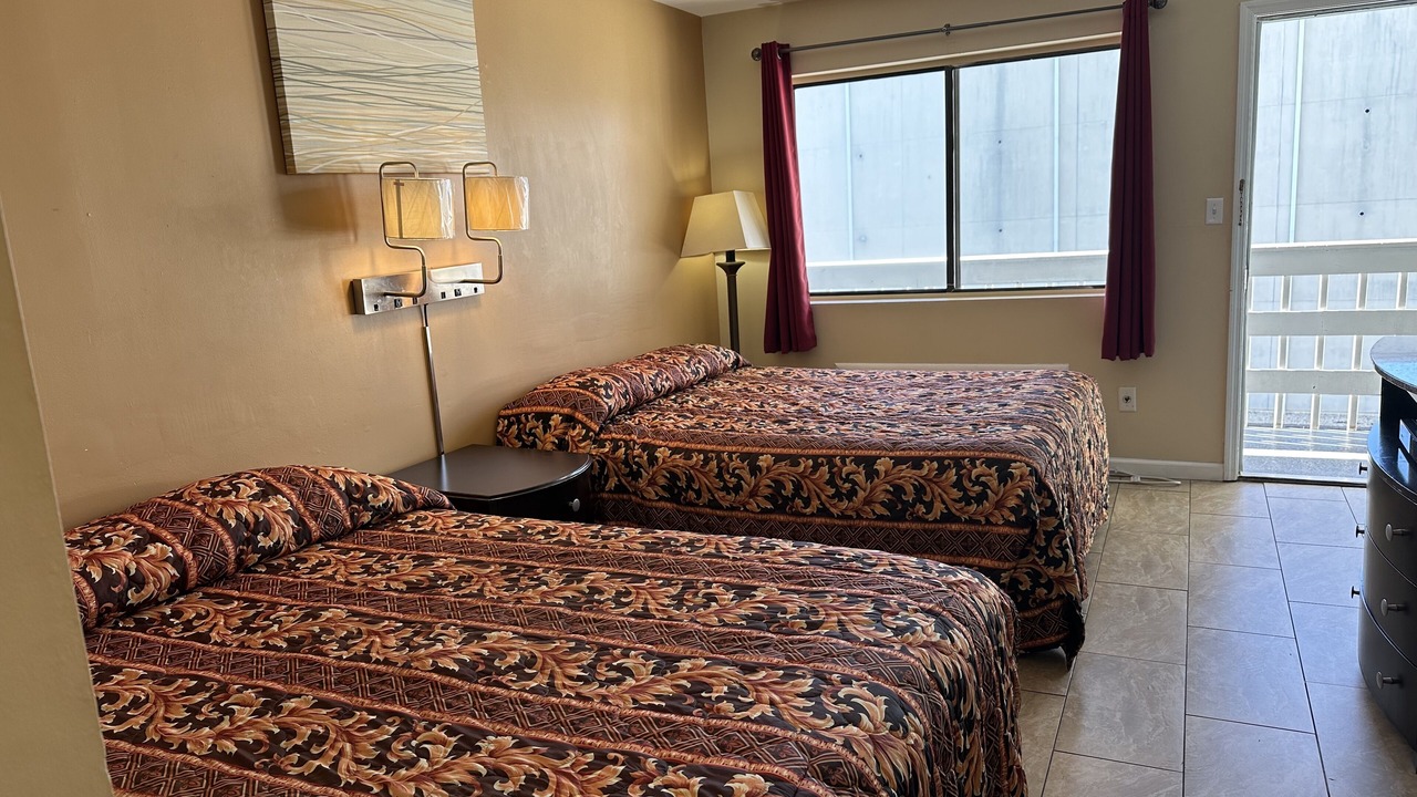 Photo of Bedroom in Seaside Heights
