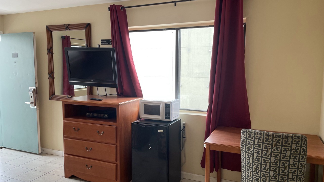 Photo of Bedroom in Seaside Heights