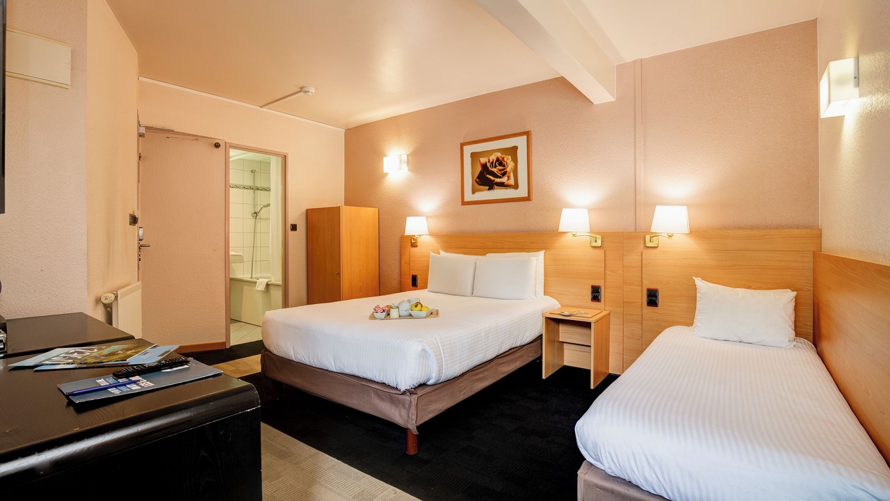 Photo of Bedroom in Montbeliard