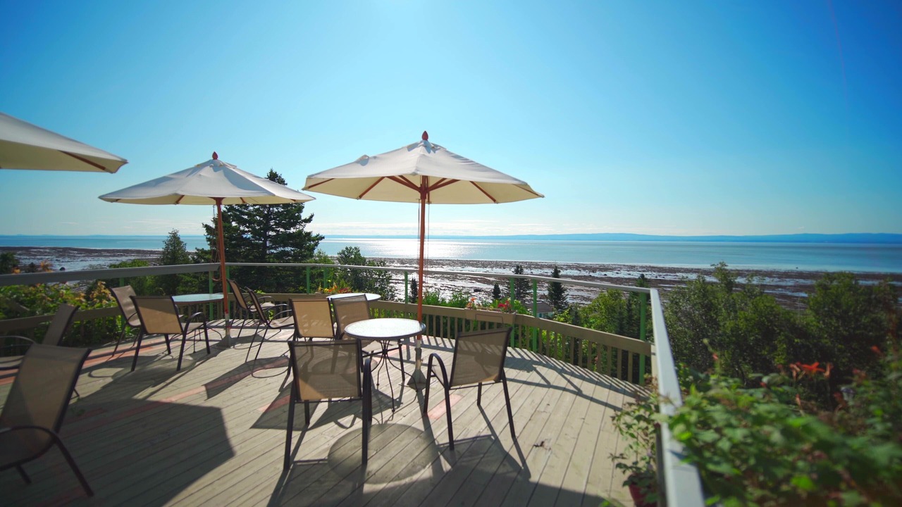 Photo of Patio Balcony in Isle aux Coudres