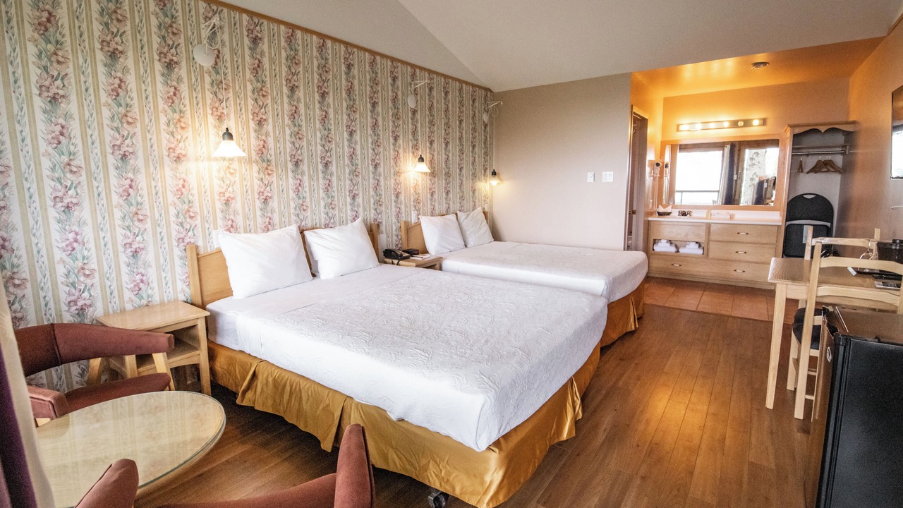 Photo of Bedroom in Isle aux Coudres