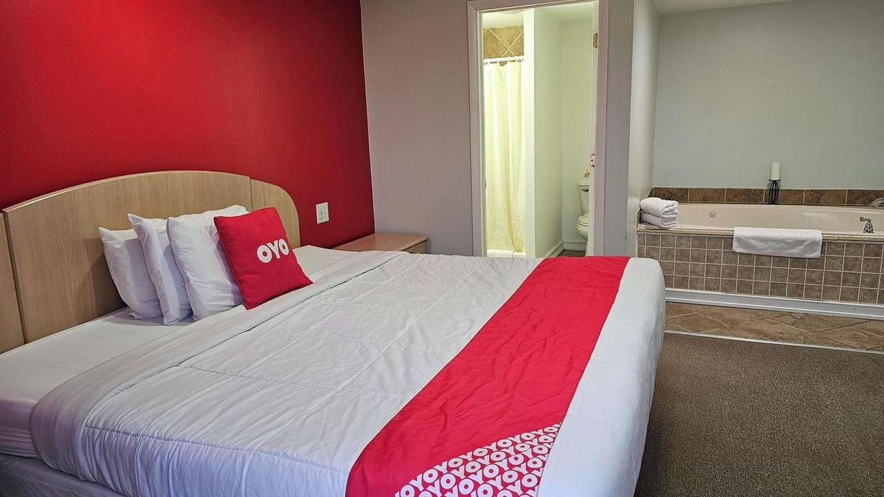 Photo of Bedroom in Seneca Falls