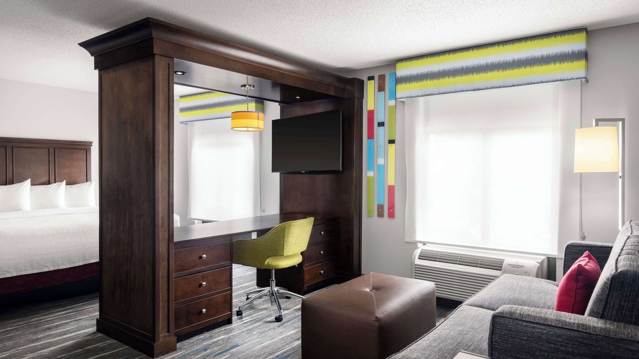 Photo of Bedroom in Crestline Heights