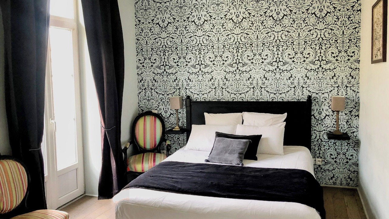 Photo of Bedroom in Bordeaux City Centre