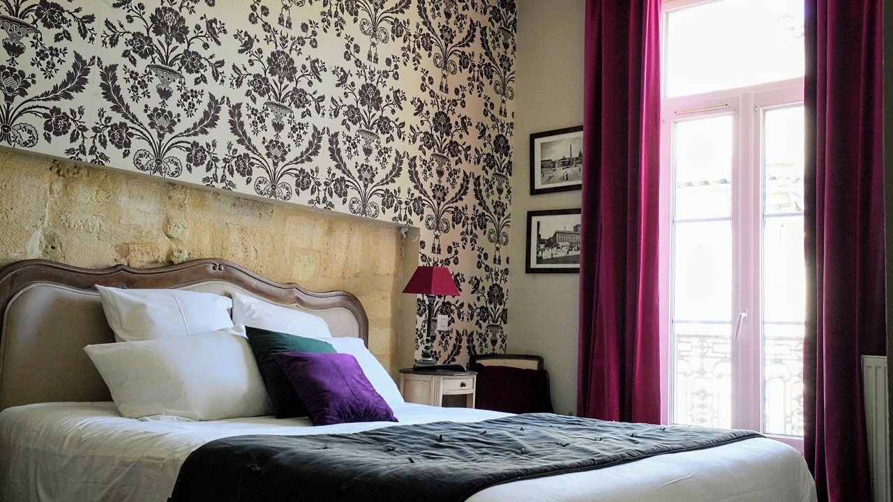 Photo of Bedroom in Bordeaux City Centre