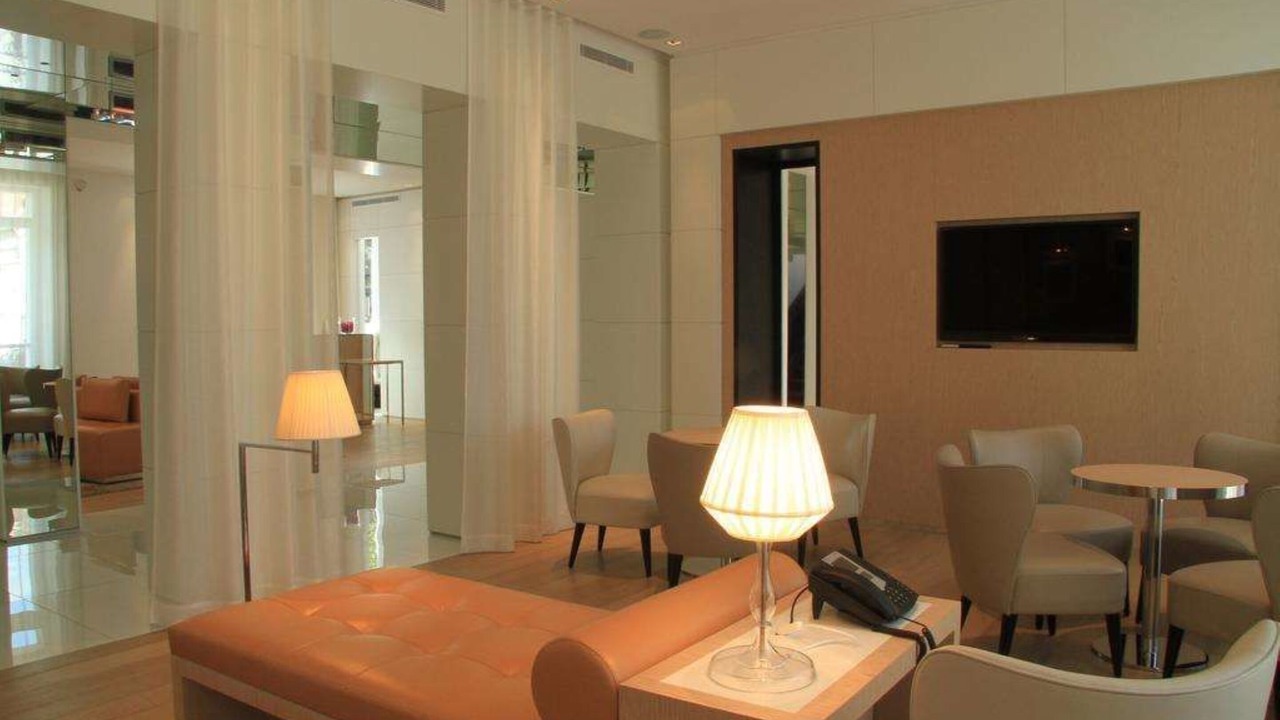 Photo of Others in Provins