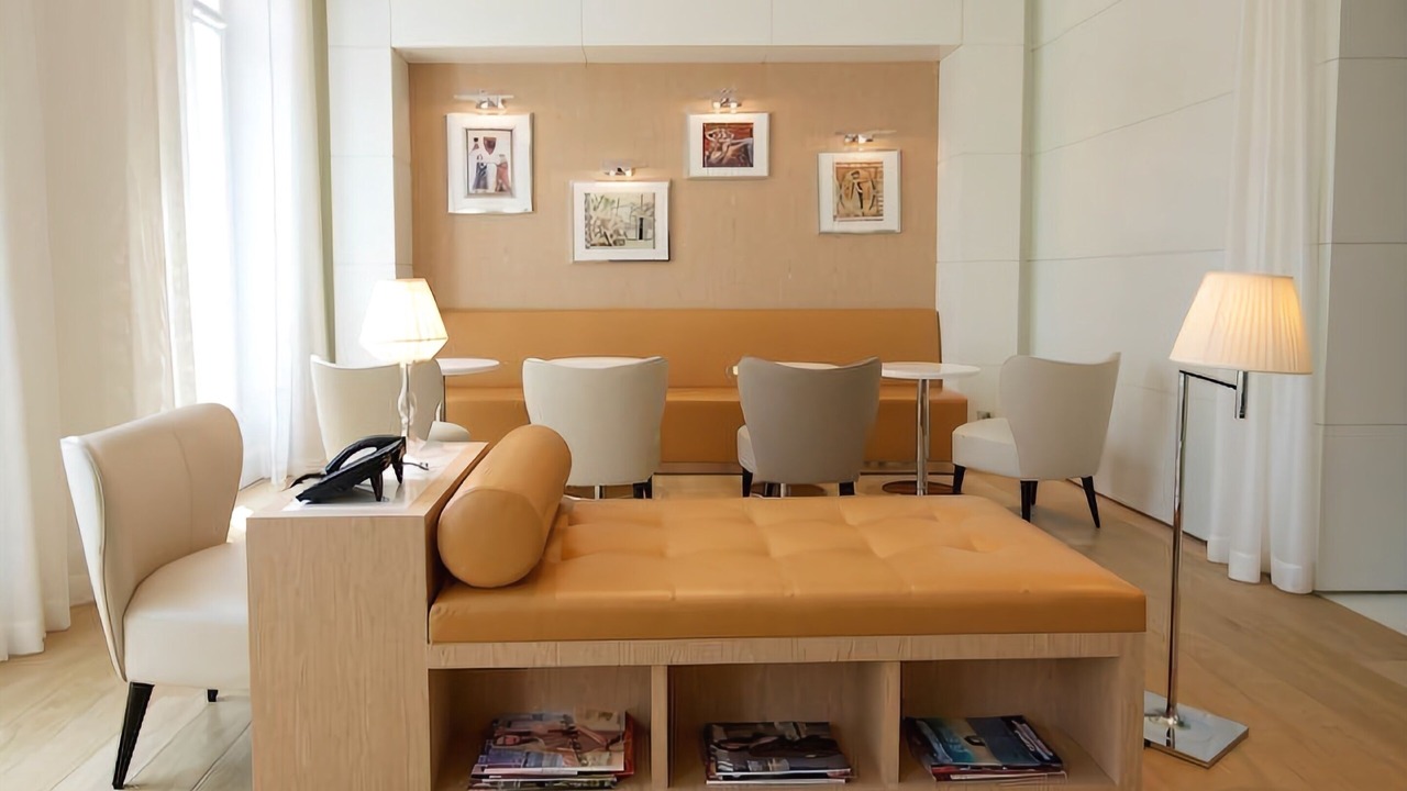 Photo of Others in Provins