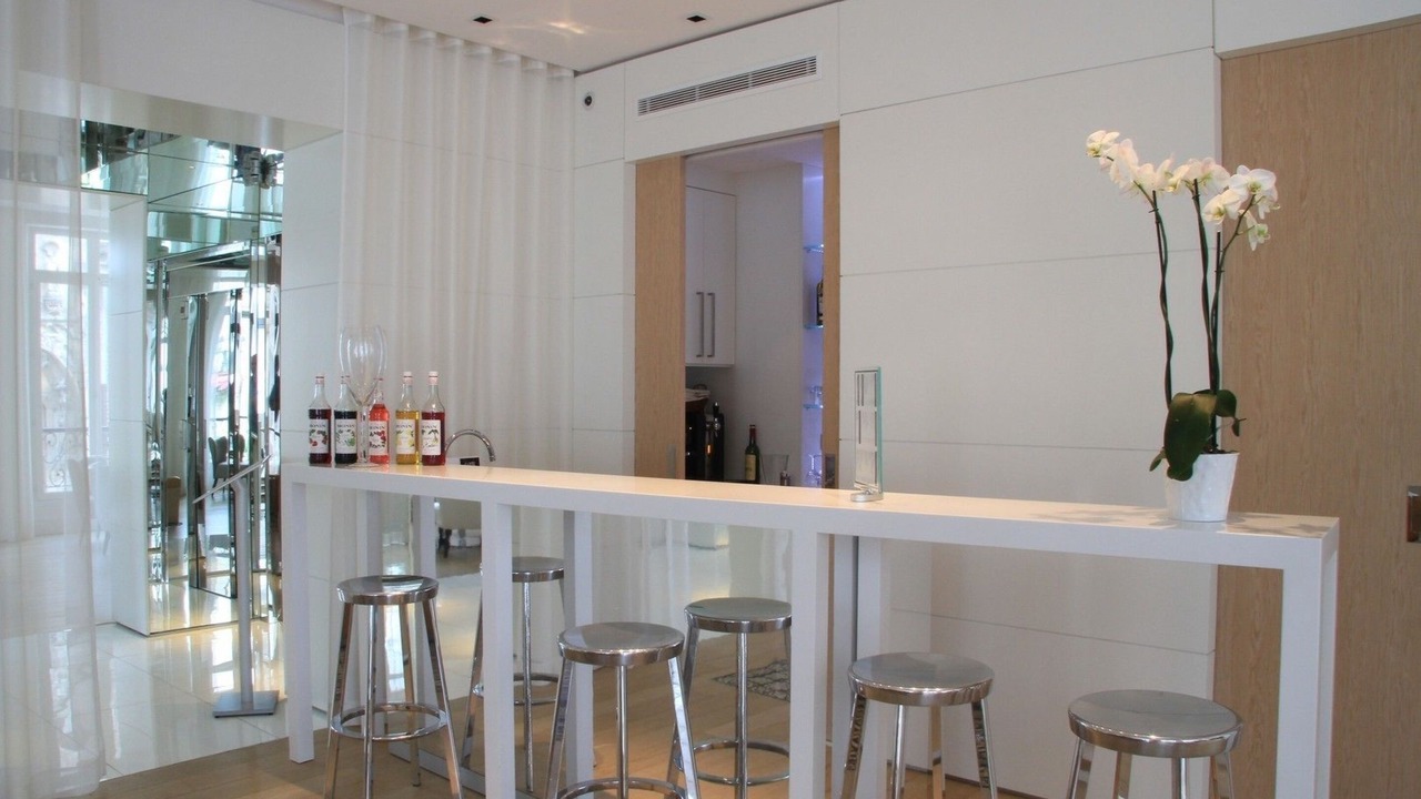 Photo of Others in Provins