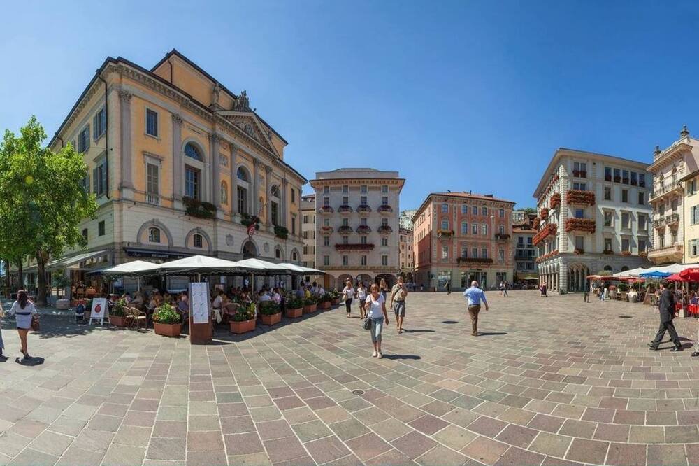 Photo of Outdoor in Paradiso