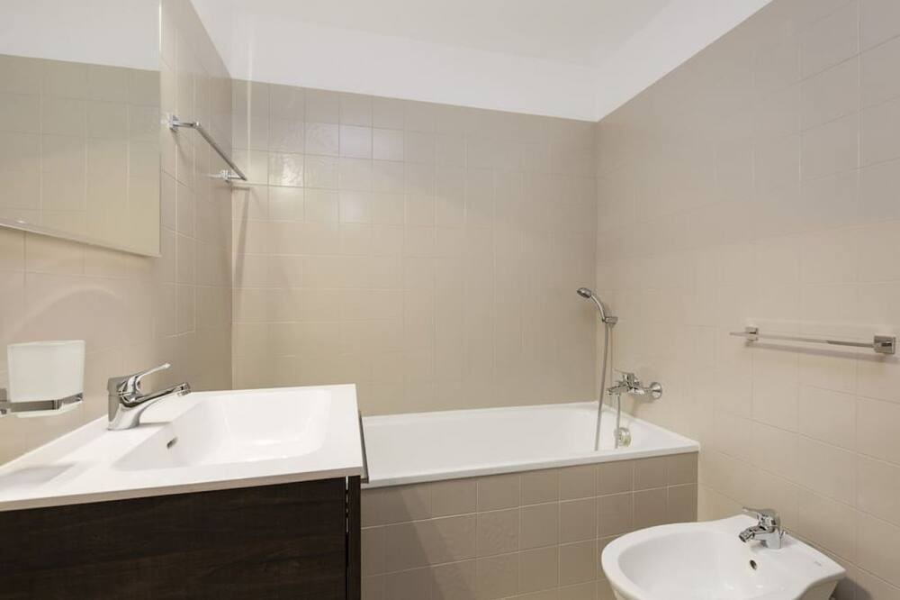 Photo of Bathroom in Paradiso