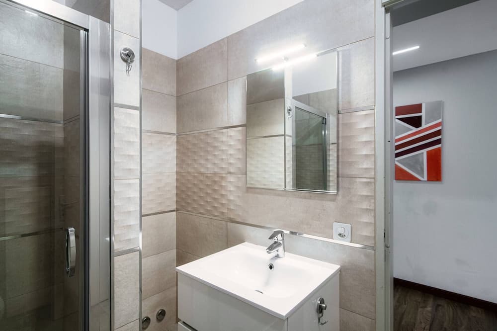 Photo of Bathroom in Paradiso