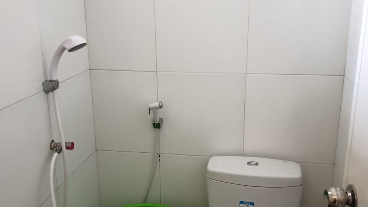 Photo of Bathroom in Kalipuro