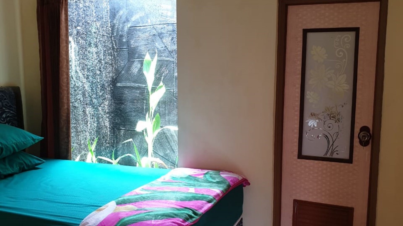 Photo of Bedroom in Kalipuro