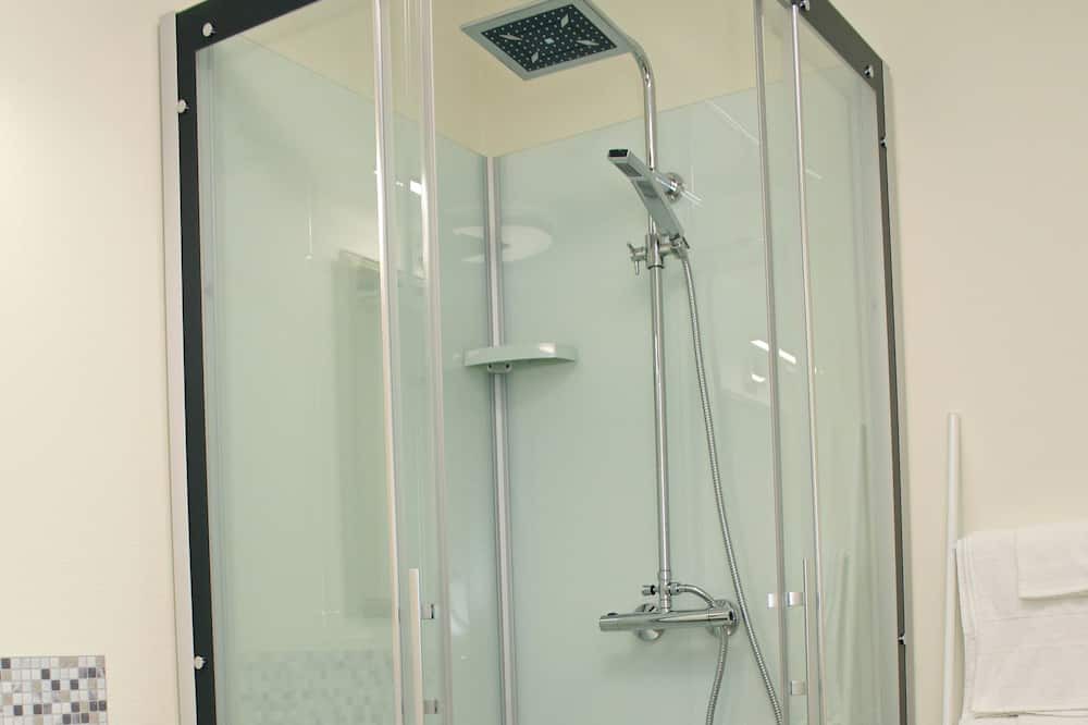 Photo of Bathroom in Vauconcourt-Nervezain