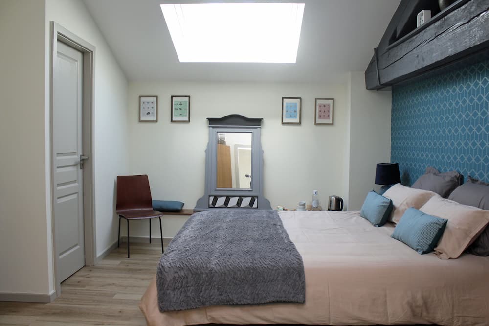 Photo of Bedroom in Vauconcourt-Nervezain