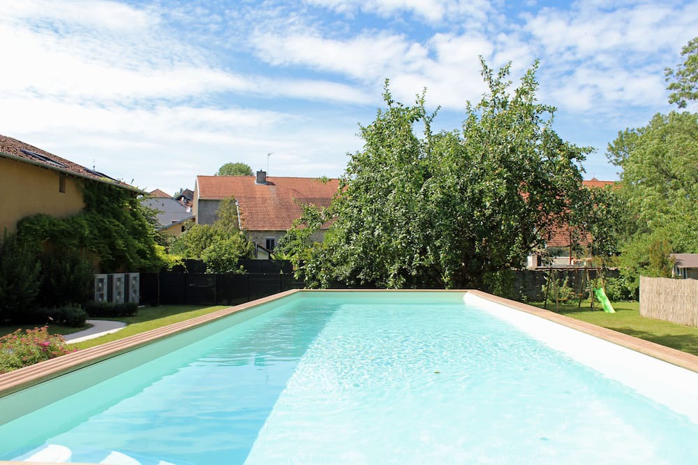 Photo of Outdoor in Vauconcourt-Nervezain