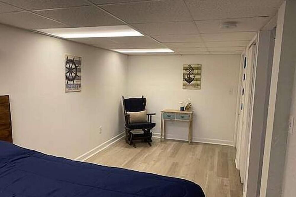 Photo of Others in Kenyon