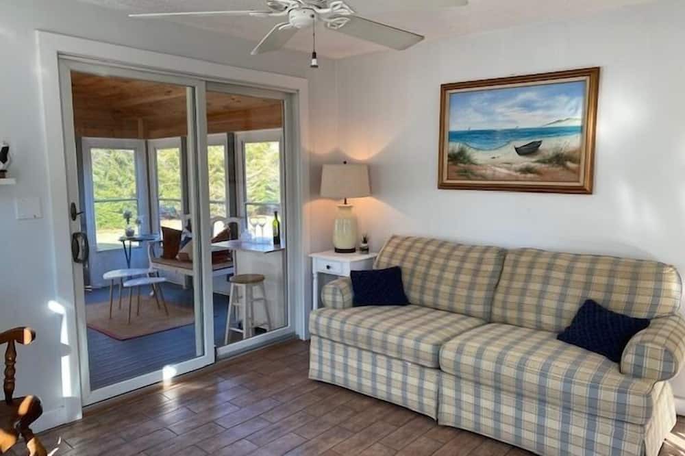 Photo of Others in Kenyon