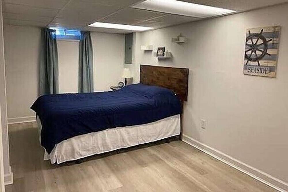 Photo of Others in Kenyon