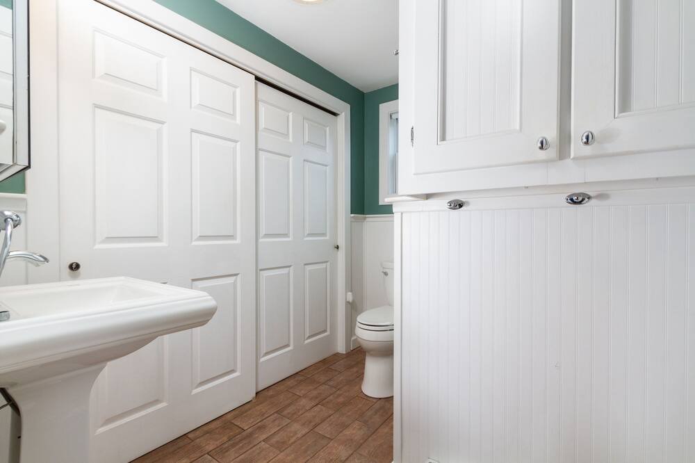 Photo of Others in Kenyon