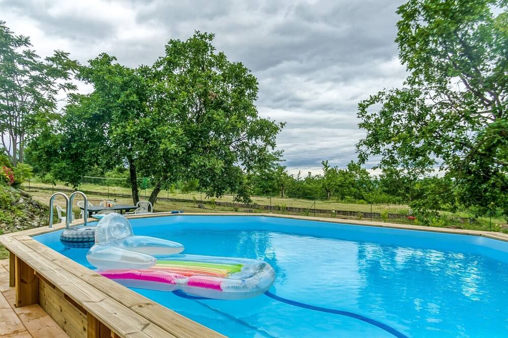 Photo of Outdoor in Largentiere