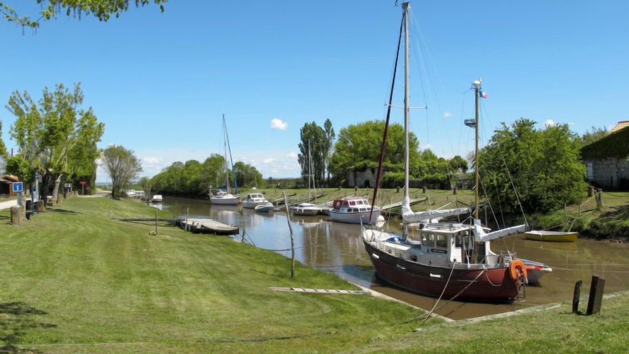 Photo of Others in Civrac-en-Medoc