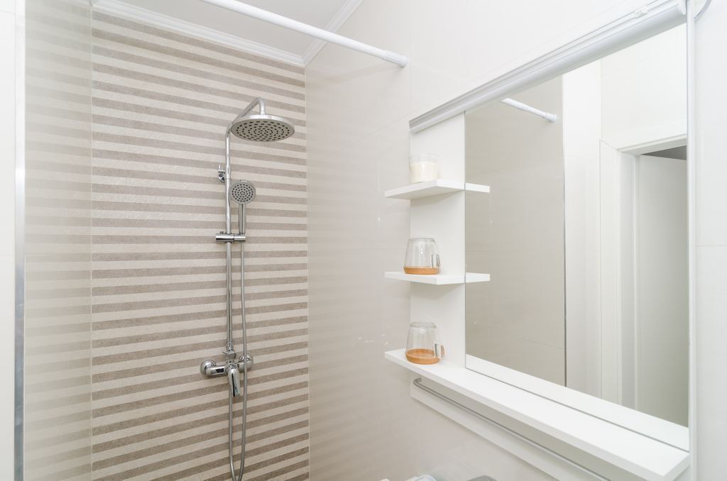 Photo of Bathroom in Pile