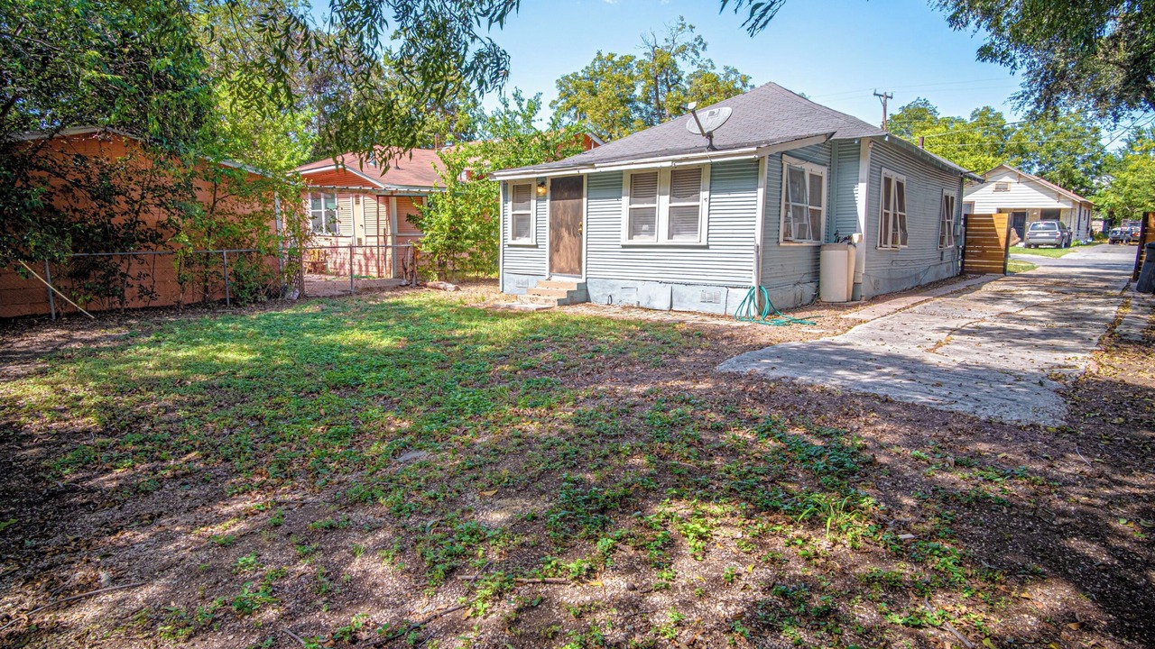 Photo of Outdoor in Denver Heights