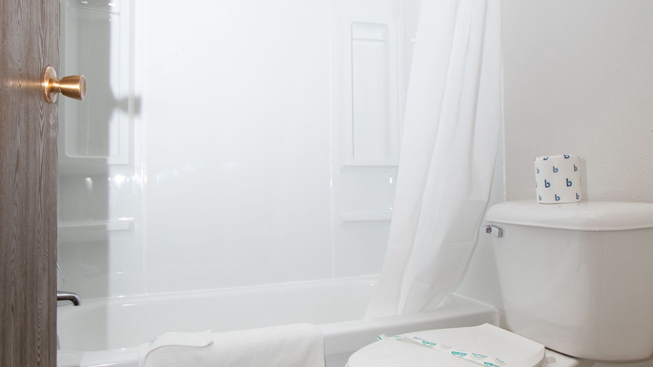 Photo of Bathroom in Arapahoe