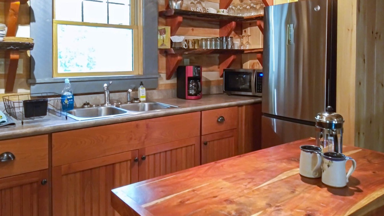 Photo of Kitchen in Grassy Creek