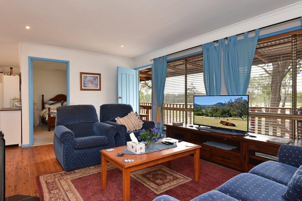 Photo of Livingroom in Ellalong