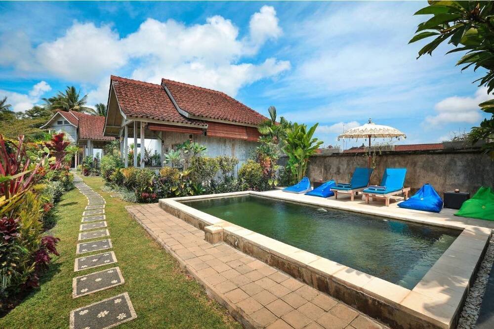 Photo of Outdoor in Mas