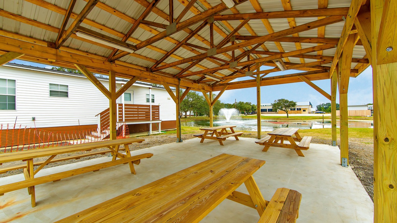 Photo of Outdoor in Golden Meadow